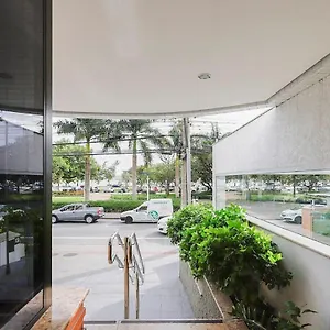 Apartamento Bhomy Centro Beira-mar Norte Com Linda Vista, Florianópolis